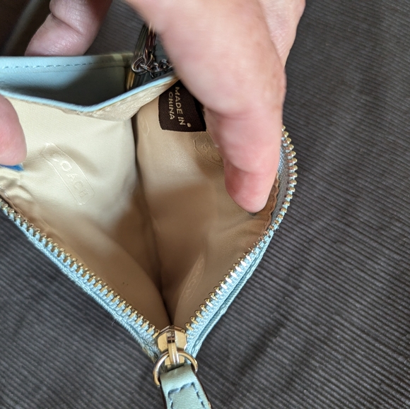 Coach "Hampton" Signature Light Blue Card Holder Key Chain - Picture 4 of 5